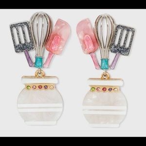 SUGARFIX “Worth the Whisk” earrings